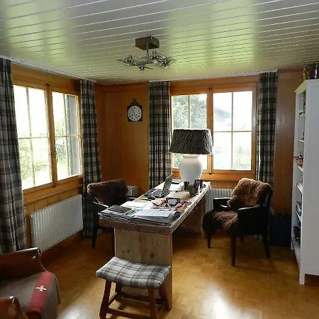Mamis, Chalet
