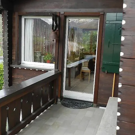 Mamis, Chalet Apartmán Zweisimmen