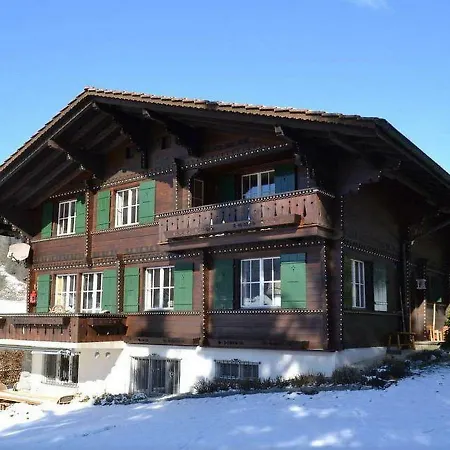 Mamis, Chalet